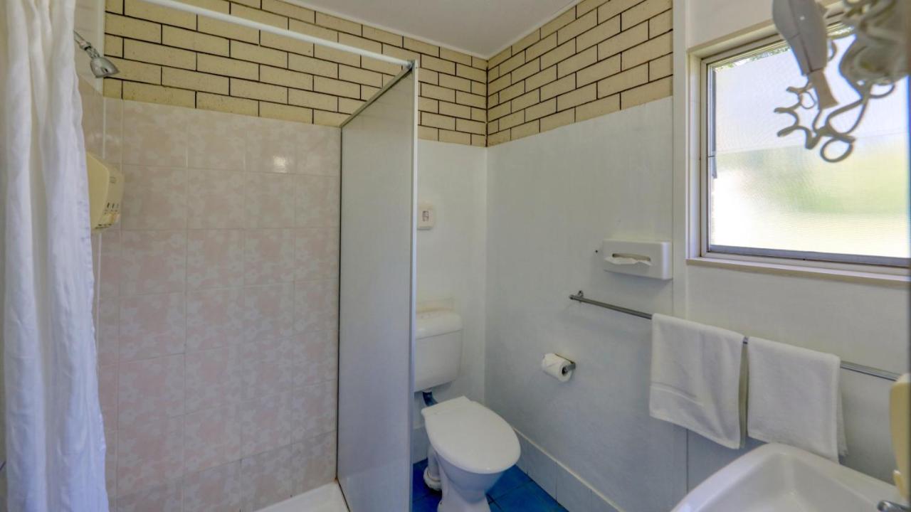 Binalong Motel Goondiwindi Exterior photo
